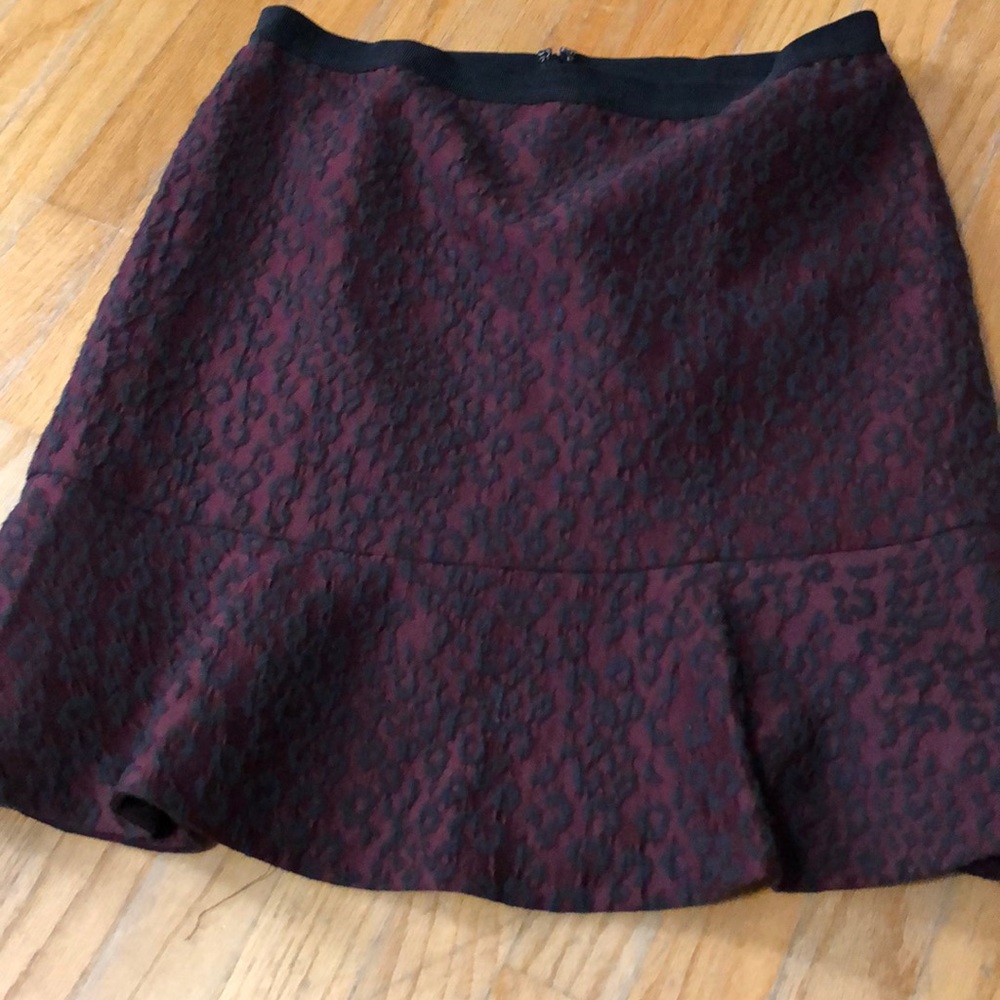 Subtle leopard print skirt with floppy hem